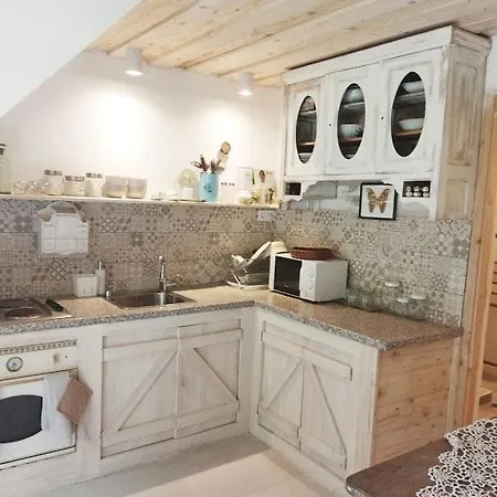 Apartment Hacienda
